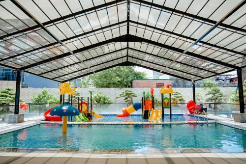 Sunny Garden Riverside Hotel Ninh Binh - 수영장