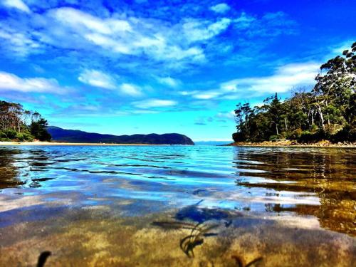 Oakchester Cottage on Bruny Island