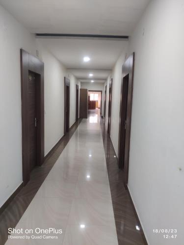 Hotel Praj Paradise