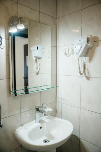 Triple Room image 5