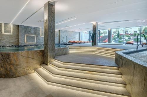 Σπα, Emerald Hotel in Laplje Selo