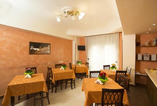 Affittacamere Prestige - image 7