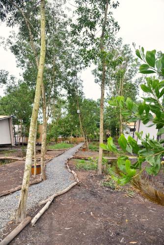 TimeOut Island Glamping Resort