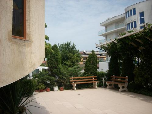 Hotel Neven