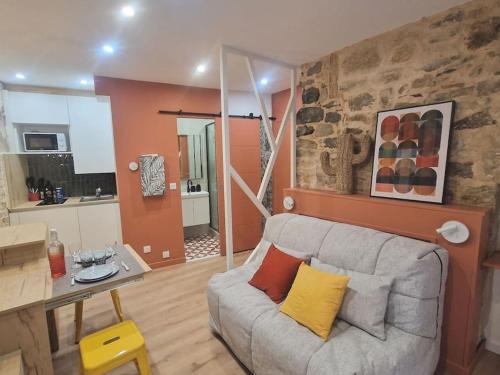 Studio plein centre-ville 2 - Location saisonnière - Nîmes