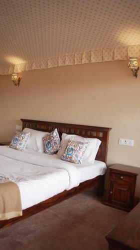 Bikaner Desert Camp and Resort