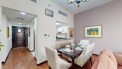 Primestay - Green Lakes 2BR in JLT - image 3