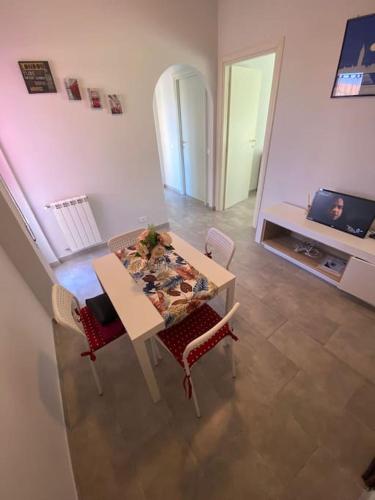 Grazioso appartamento lungomare Roma