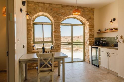 אבן על הנחל in Sde Boker