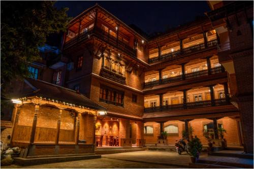 Nag Pukhu Guest House