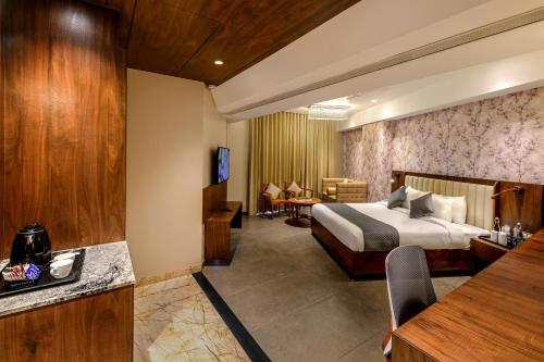 Suite image 2