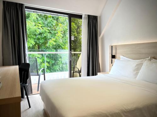 room detail thumbnail 0