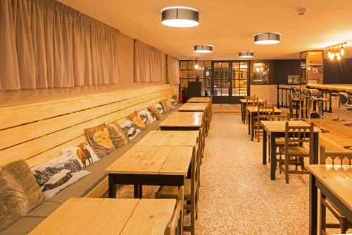 Restaurant, Hotel Austria by Pierre & Vacances in Bordes d' Envalira