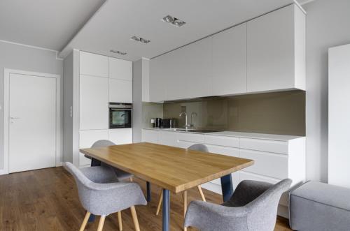 Standard Two-Bedroom Apartment room in Poznań Apartments Towarowa