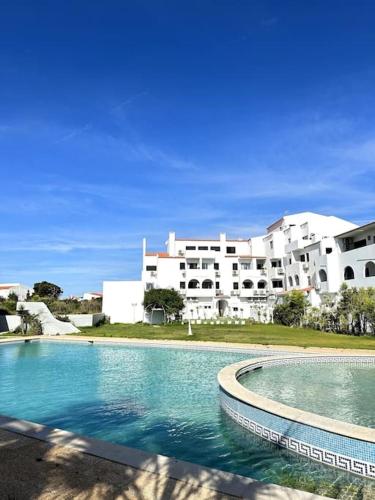 New Flat surround by beaches., Sagres