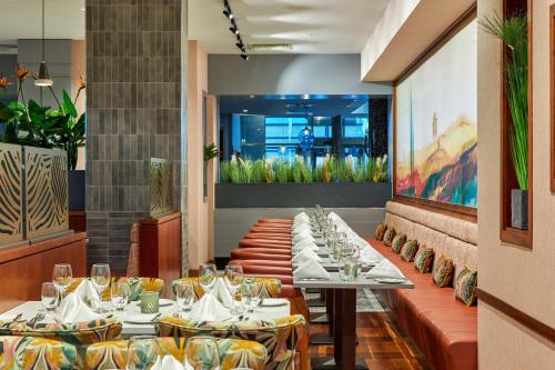 495320989 Crowne Plaza Dublin Blanchardstown by IHG