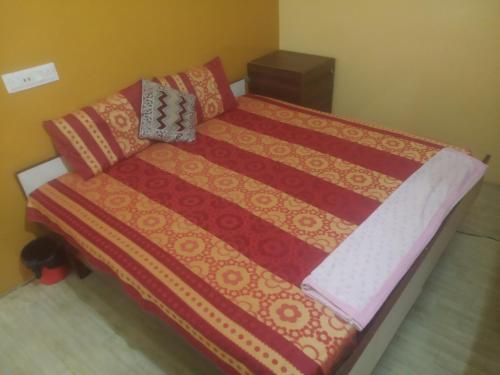 HOTEL HELIX -- RAJPURA -- Budget Rooms for Family, Couples, Solo Travellers