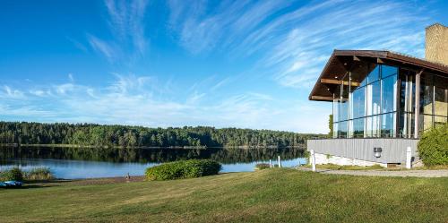 Skåvsjöholm Hotell och Möten