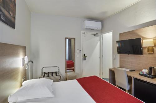 Hôtel LUX PICPUS - image 5