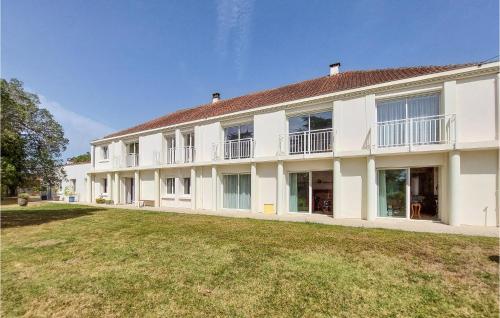 Pet Friendly Home In Port-sainte-marie With Wifi