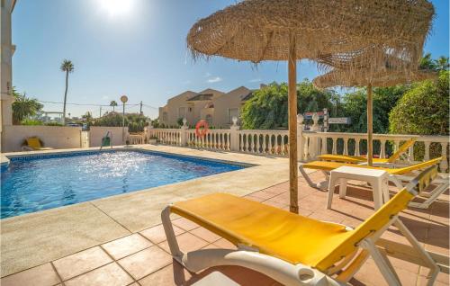 Stunning Apartment In Las Lagunas De Mijas With Outdoor Swimming Pool