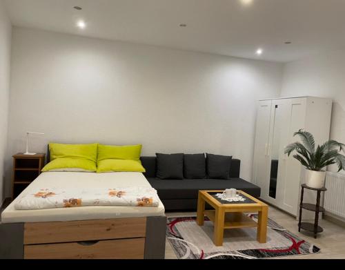 Studio Apartment Zentrum Rüsselsheim in Falkenberg, Deutschland