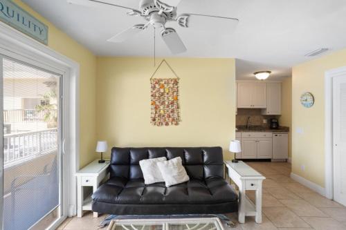 333 Surf Song Resort - image 6