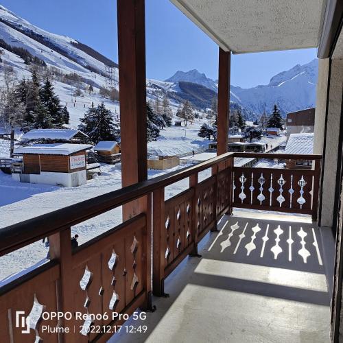 Eperon B3 appartement 21 Eperon B3 appartement 21