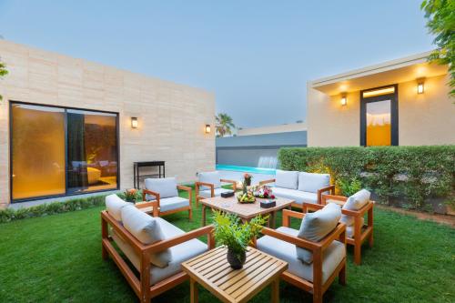 Létesítmények, منتجع كيو اناله  near Janadriyah Festival