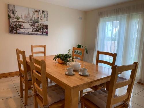 Elm Park Escape - 4 bed self-catering holiday home