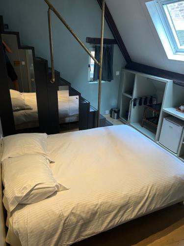 Hotel Salvators - image 2