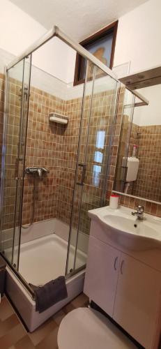  Apartmani Nata in Maslinica