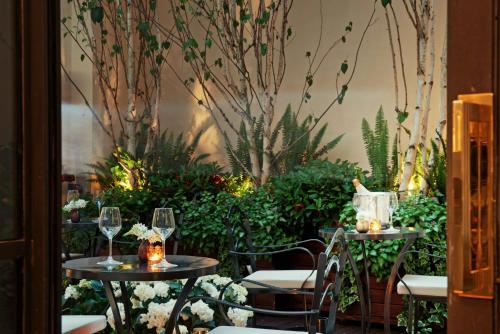 The Fifteen Keys Hotel - image 10