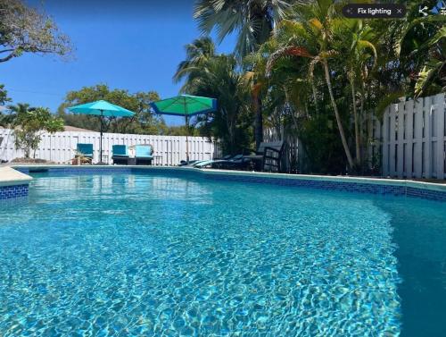 2 Fabulous Villas 4 Minutes From the Beach in Pompano Beach, USA