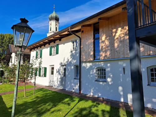 Entrance, Neu! Ferienwohnungen im Luftlmalereck, Hennalahaus in Oberammergau