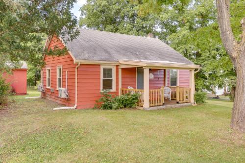 Charming Watkins Glen Home with Yard!