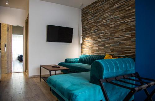 Lucas Central Premium Studios, Tirana (photo 10)
