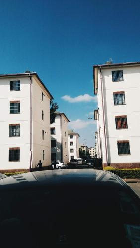 Okružje, Neema Nyayo Embakasi in Nairobi