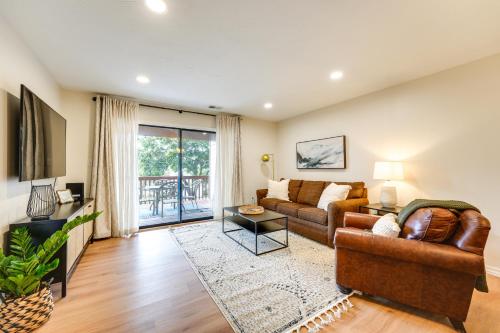 Branson Getaway with Balcony and Resort Amenities! in Branson, USA