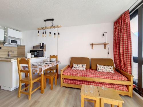 Studio lumineux 4 pers. aux Menuires avec accès pistes et balcon - FR-1-344-990 - image 2