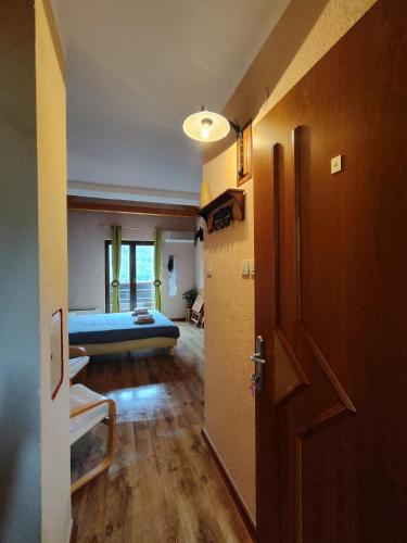 Madora - Studio Apartman for Two in Fužine, near the Lake, Fužine (foto 4)