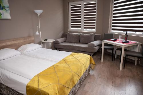 All Seasons Apartments Iglika 2 2