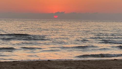 Lodge Mediterranean Sunset