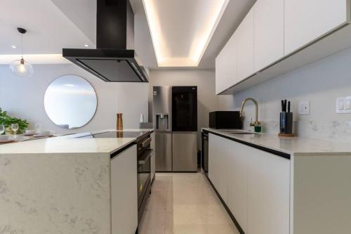 Luxurious Private Beach Getaway