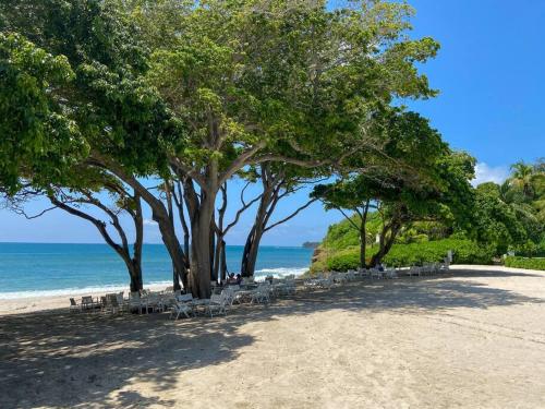 Luxurious Private Beach Getaway