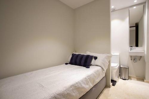 Luxurious Private Beach Getaway