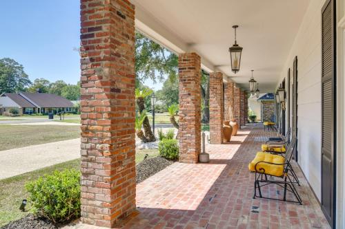 Stunning Baton Rouge Home with Pool Near LSU!