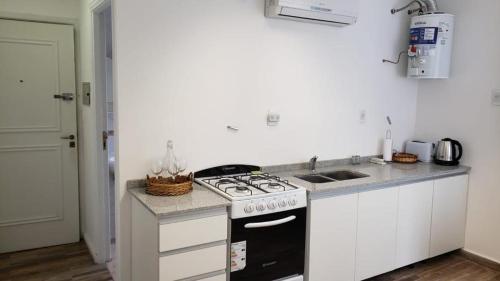 Apartamento en calle Arístides zona restaurantes y bares en capital Mendoza