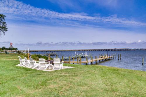 Cambridge Beach Home on Choptank River with Pier!