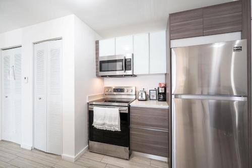 Subtle 2 Bed in Edgewater Downtown with Free Parking in Miami, USA
